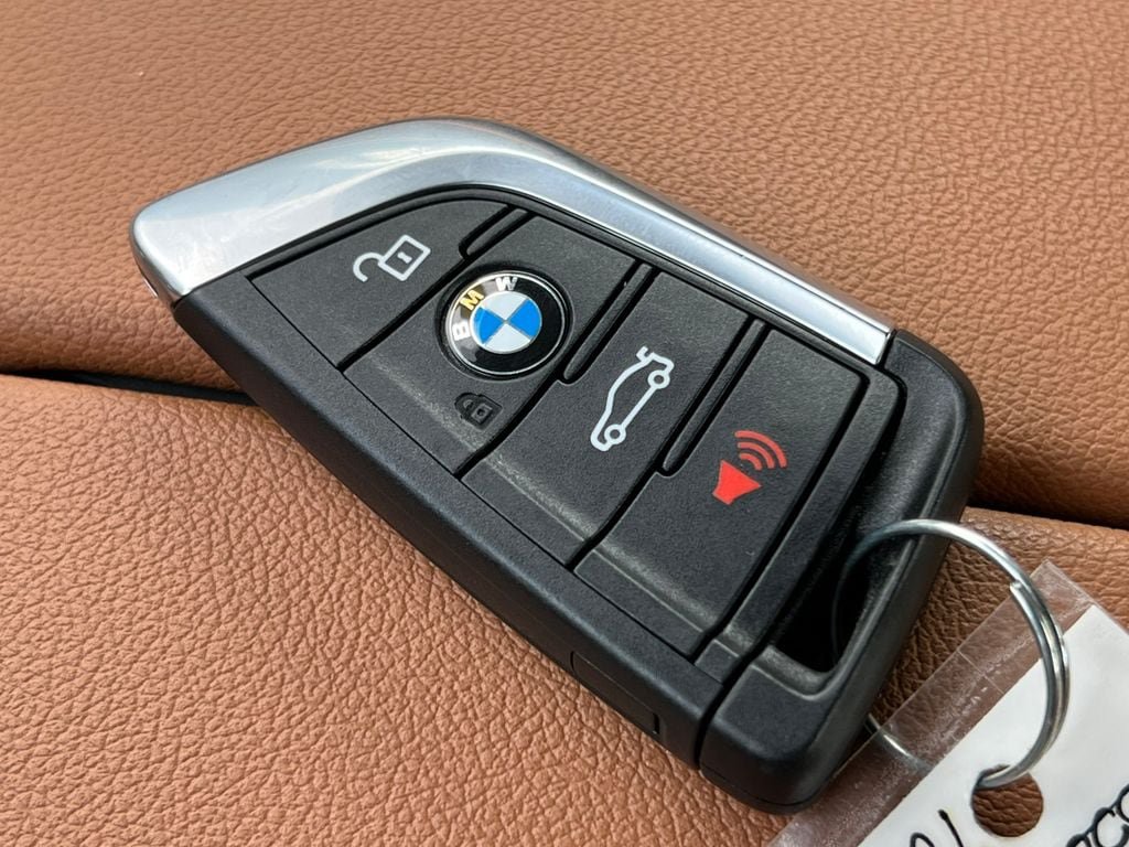 Used 2021 BMW 540i xDrive w/ Premium Package AWD/4WD image 35