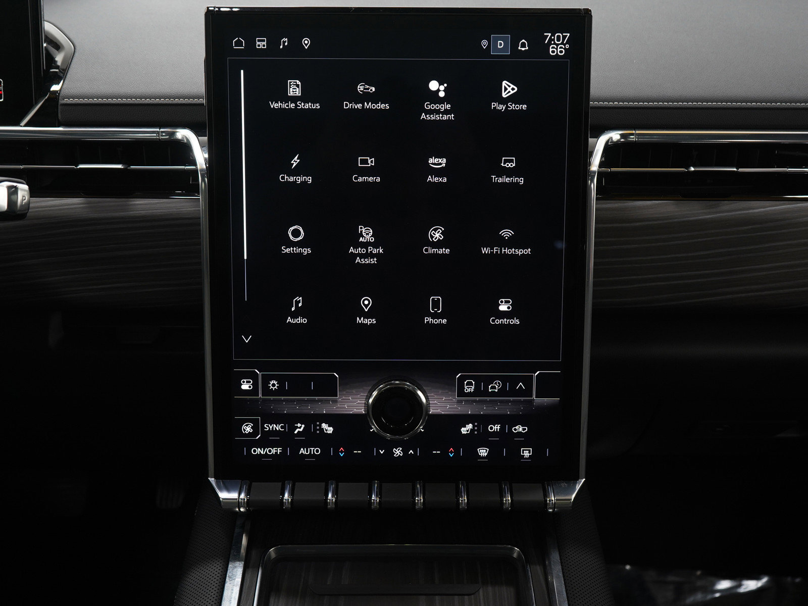 Used 2024 GMC Sierra EV Denali image 17