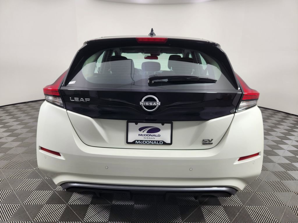 Certified 2024 Nissan Leaf SV Plus image 4