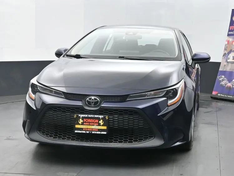 Used 2022 Toyota Corolla LE