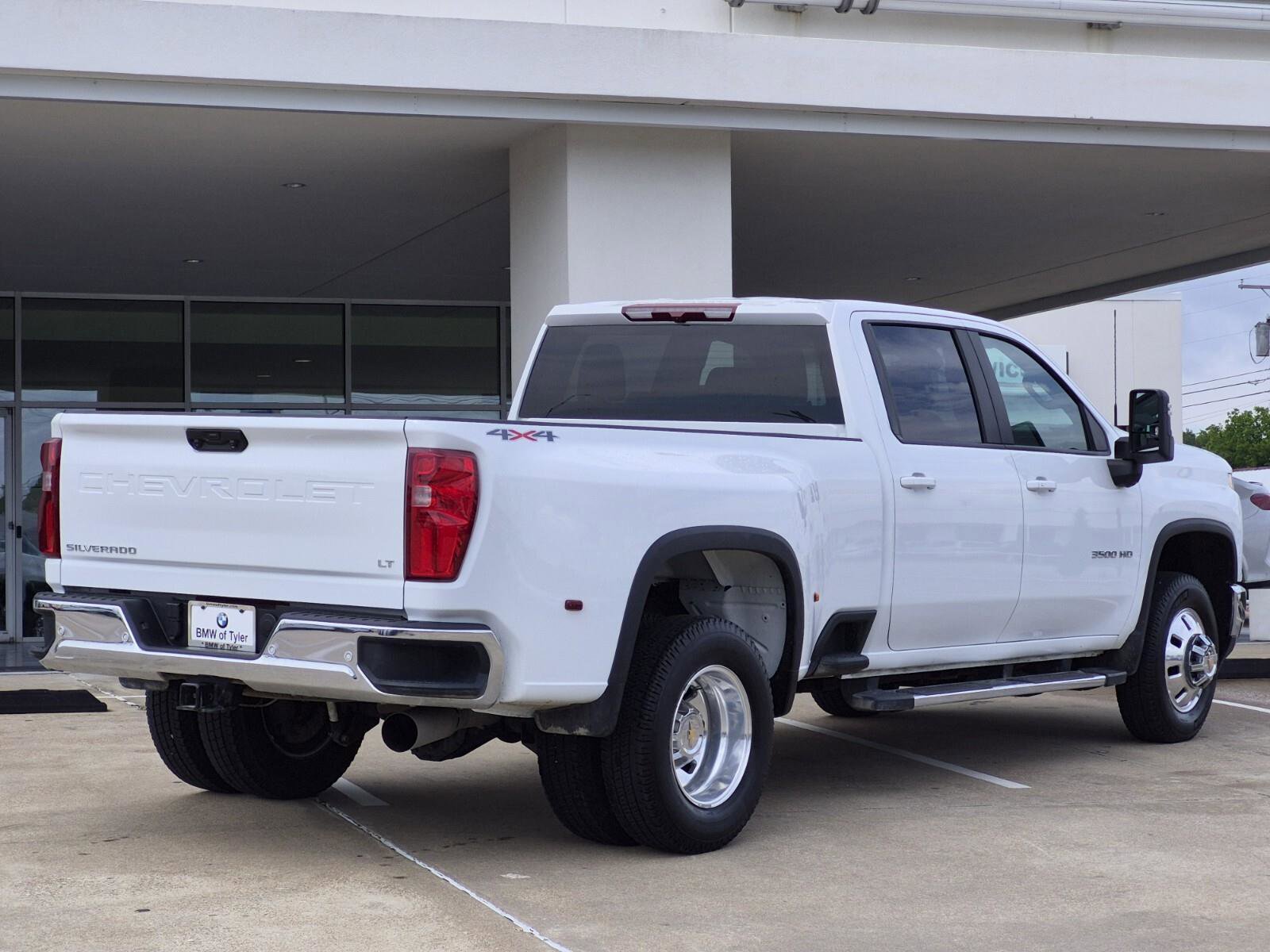 Used 2025 Chevrolet Silverado 3500 LT w/ Safety Package AWD/4WD image 4