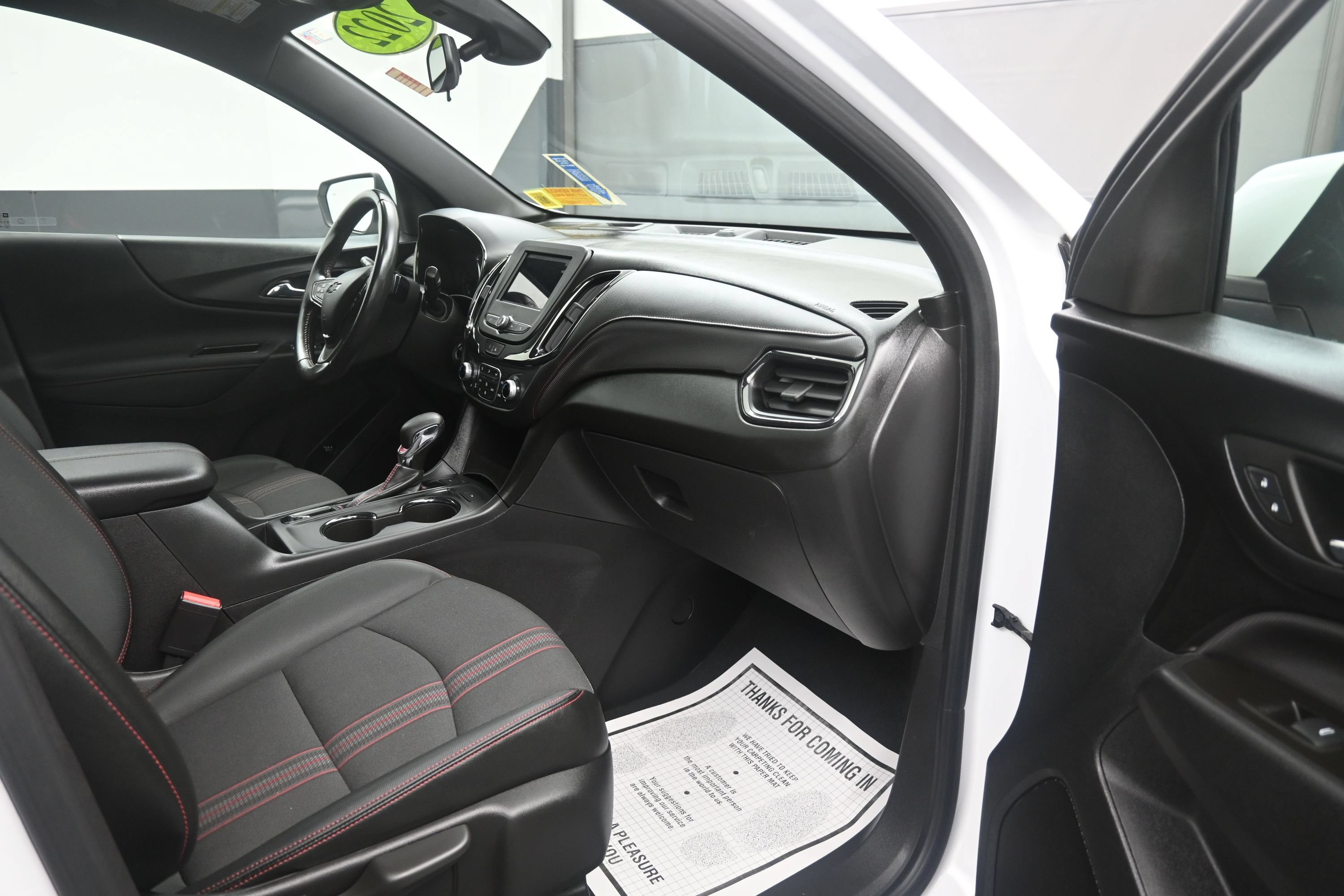 Used 2022 Chevrolet Equinox RS AWD/4WD image 13