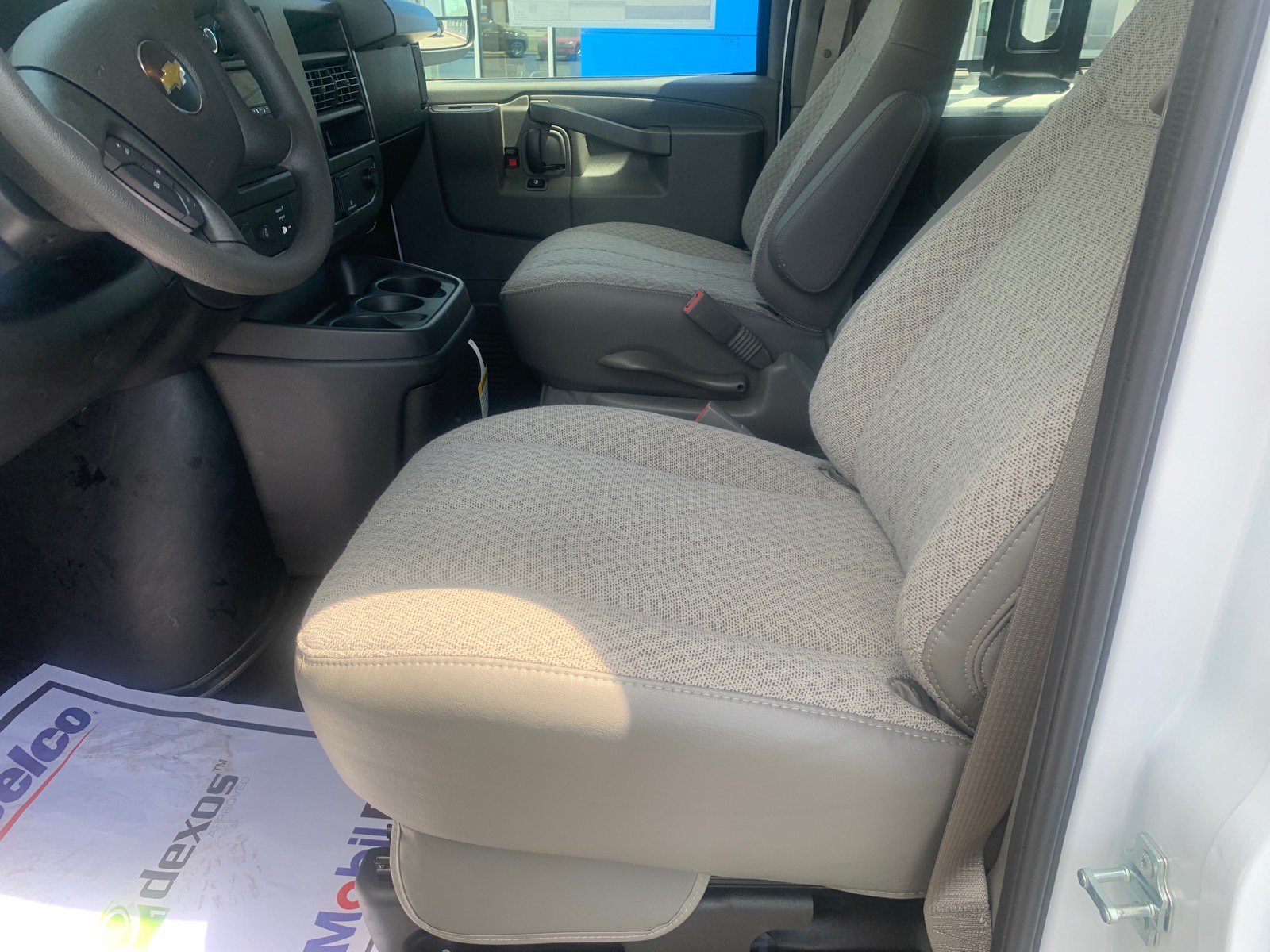 New 2026 Chevrolet Express 2500 Extended w/ Driver Convenience Package RWD image 8