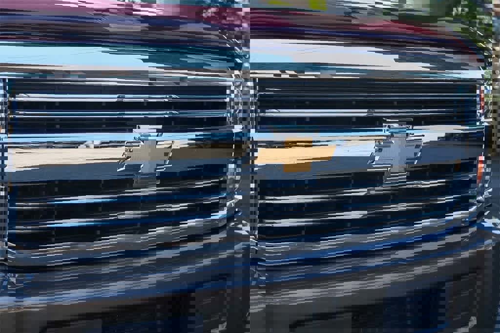 Used 2015 Chevrolet Silverado 3500 High Country w/ Duramax Plus Package image 5