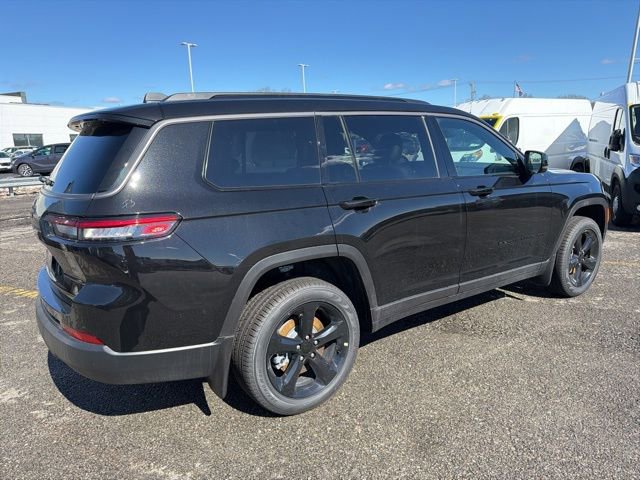 New 2026 Jeep Grand Cherokee L Limited image 3