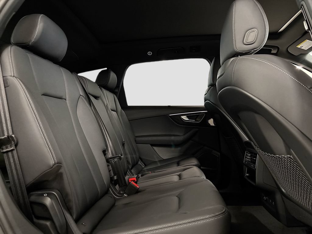 New 2026 Audi Q7 2.0T Premium Plus AWD/4WD image 16