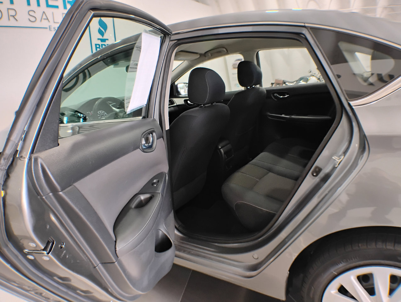 Used 2017 Nissan Sentra S image 91