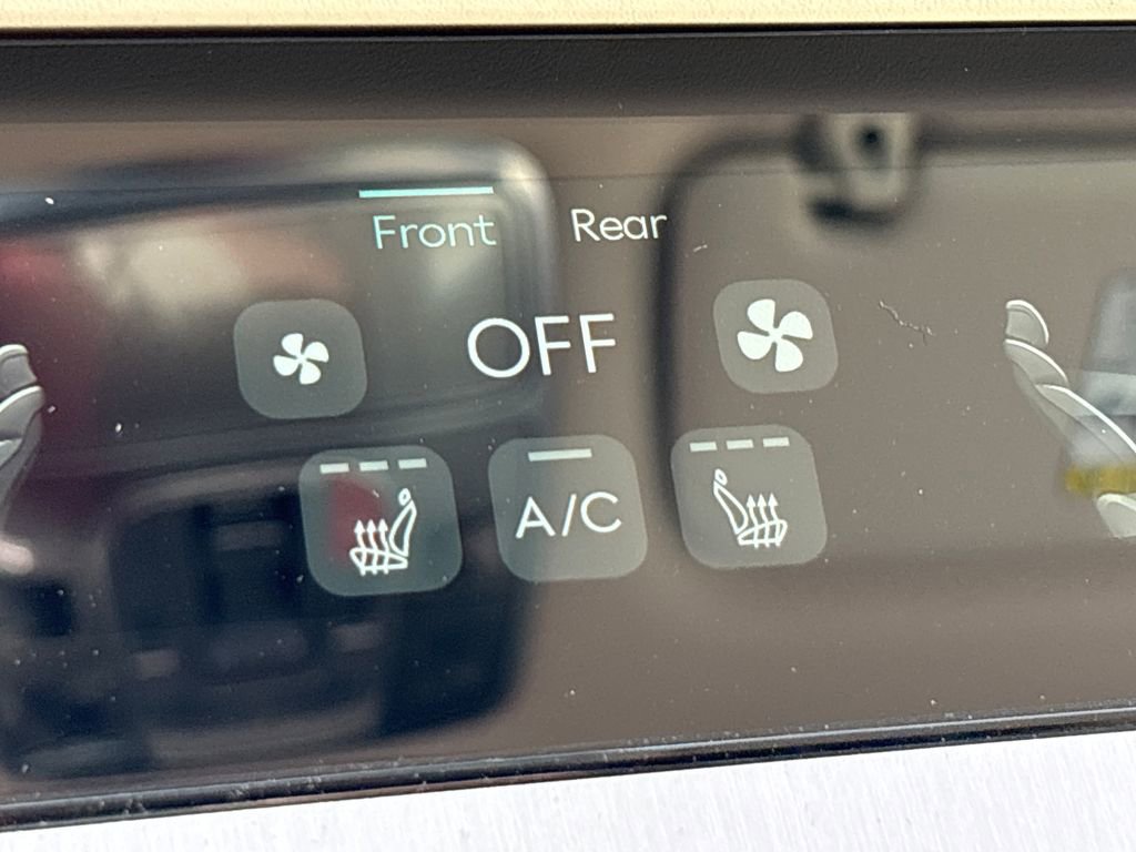 New 2026 Genesis GV70 2.5T Select image 19