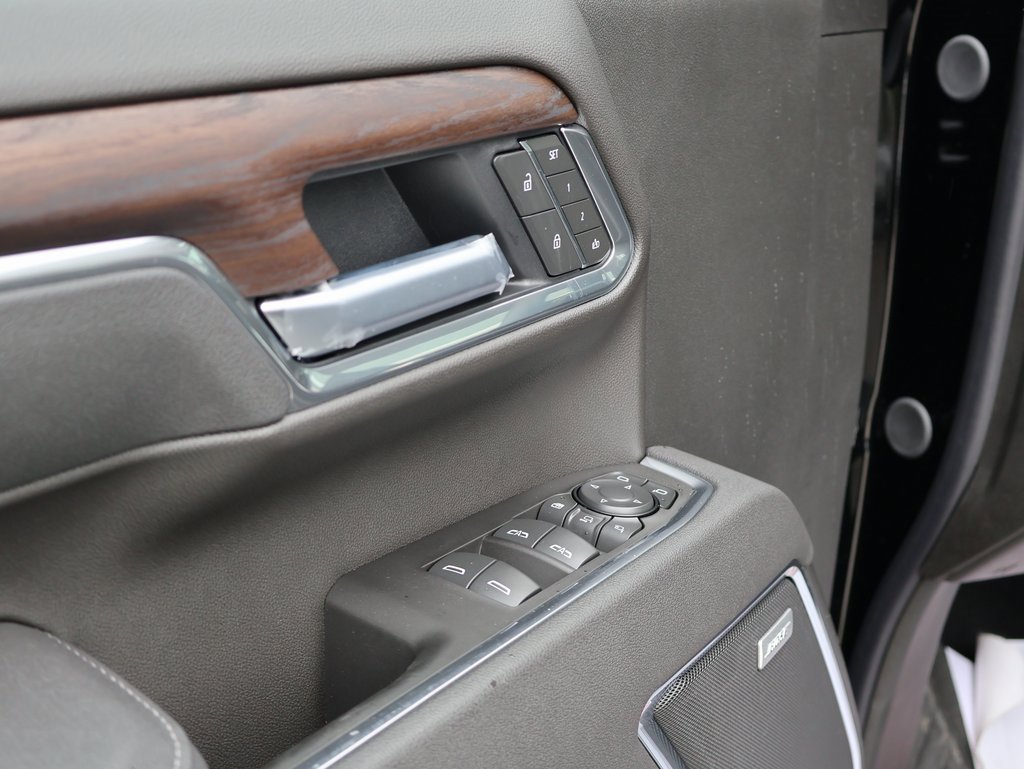 New 2025 GMC Sierra 2500 SLT w/ SLT Premium Package image 13