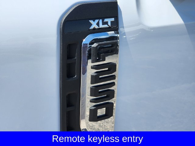 New 2027 Ford F250 XLT w/ Tremor Off-Road Package AWD/4WD image 11