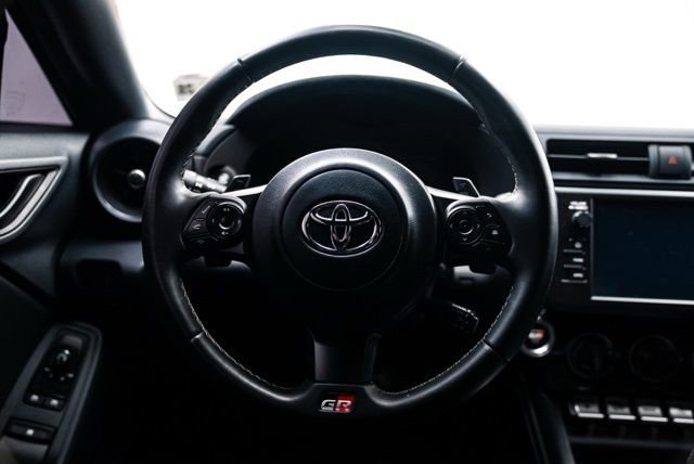 Used 2023 Toyota GR86 Premium w/ ALL Weather Mat Package (TMS) image 20