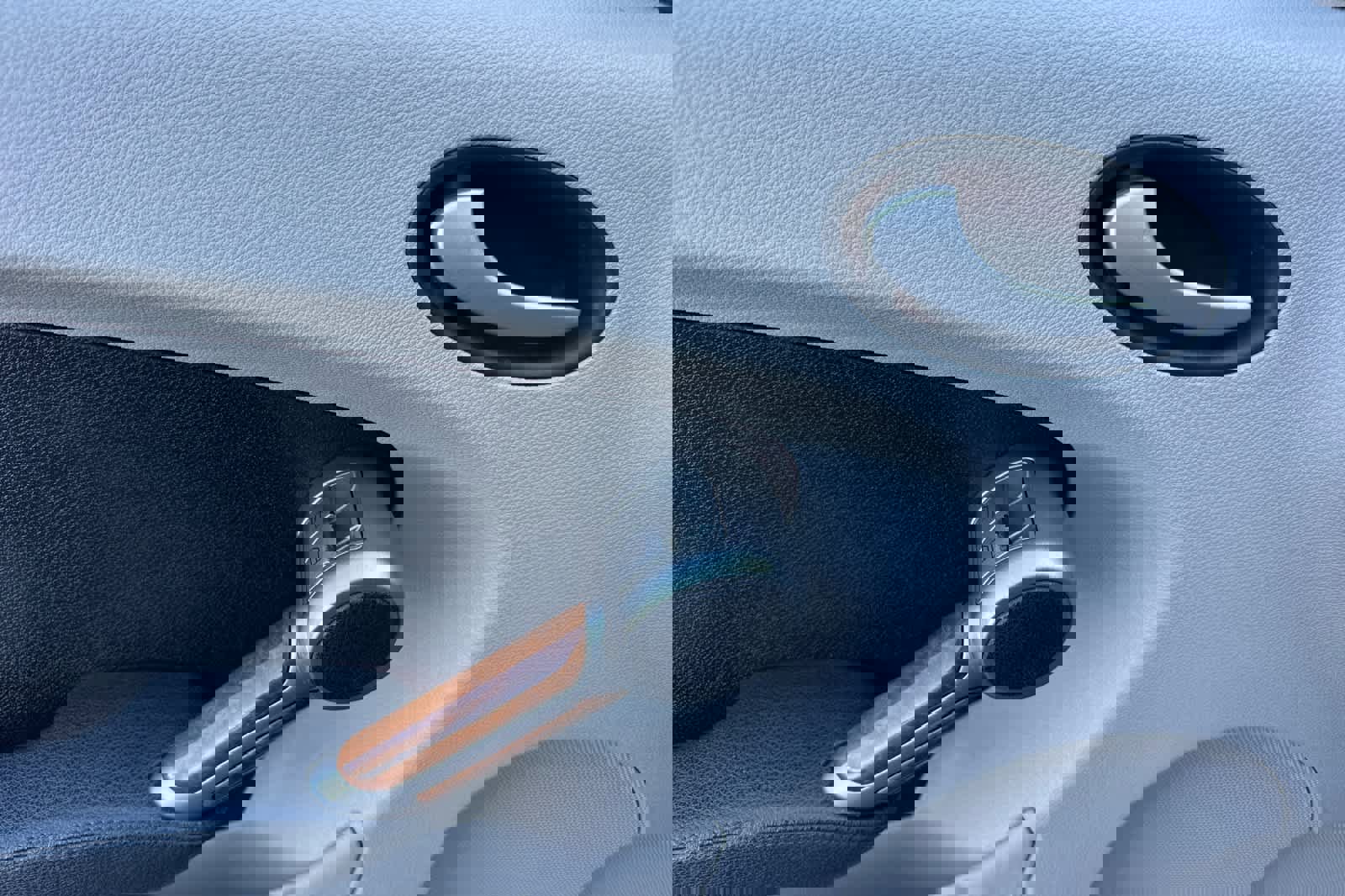 Used 2010 Mercedes-Benz SLK 300 image 10