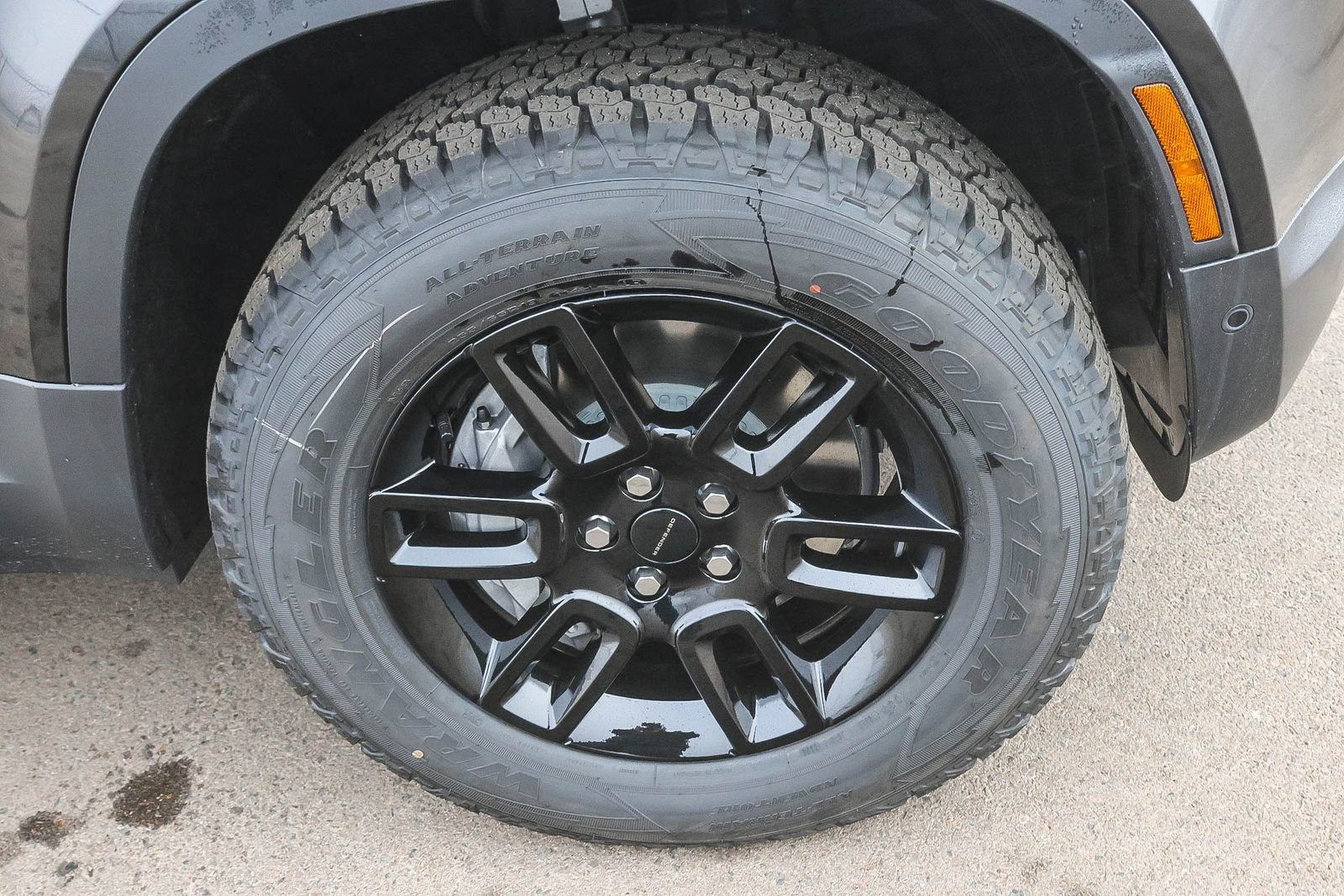 New 2026 Land Rover Defender 130 S image 14