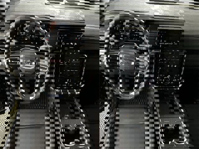 New 2025 GMC Acadia Elevation w/ Elevation Premium Package image 21