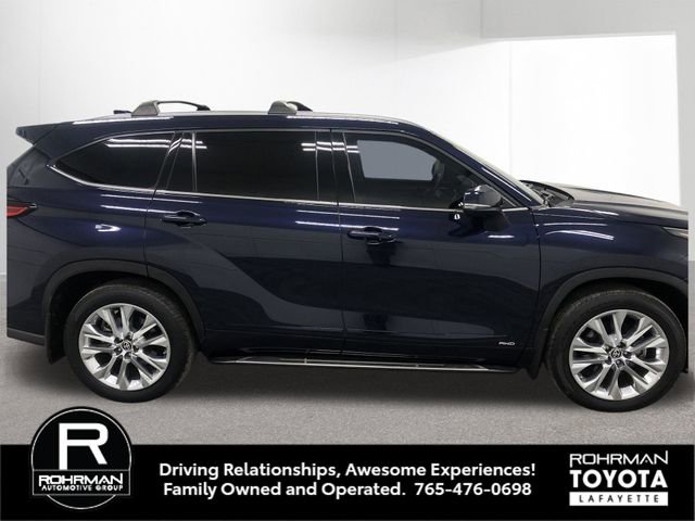Used 2023 Toyota Highlander Limited image 8