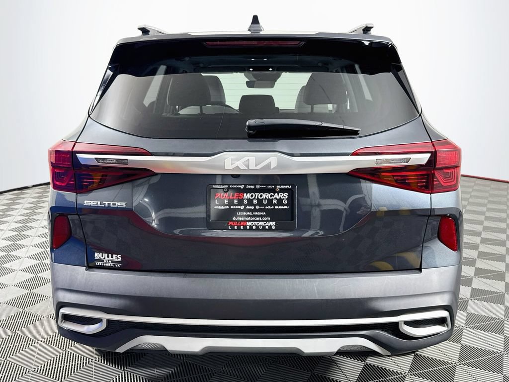 Used 2022 Kia Seltos EX AWD/4WD image 6