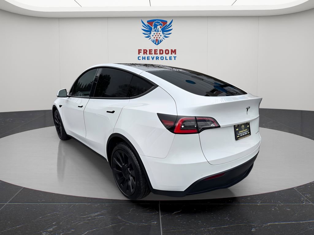 Used 2021 Tesla Model Y Long Range AWD/4WD image 4