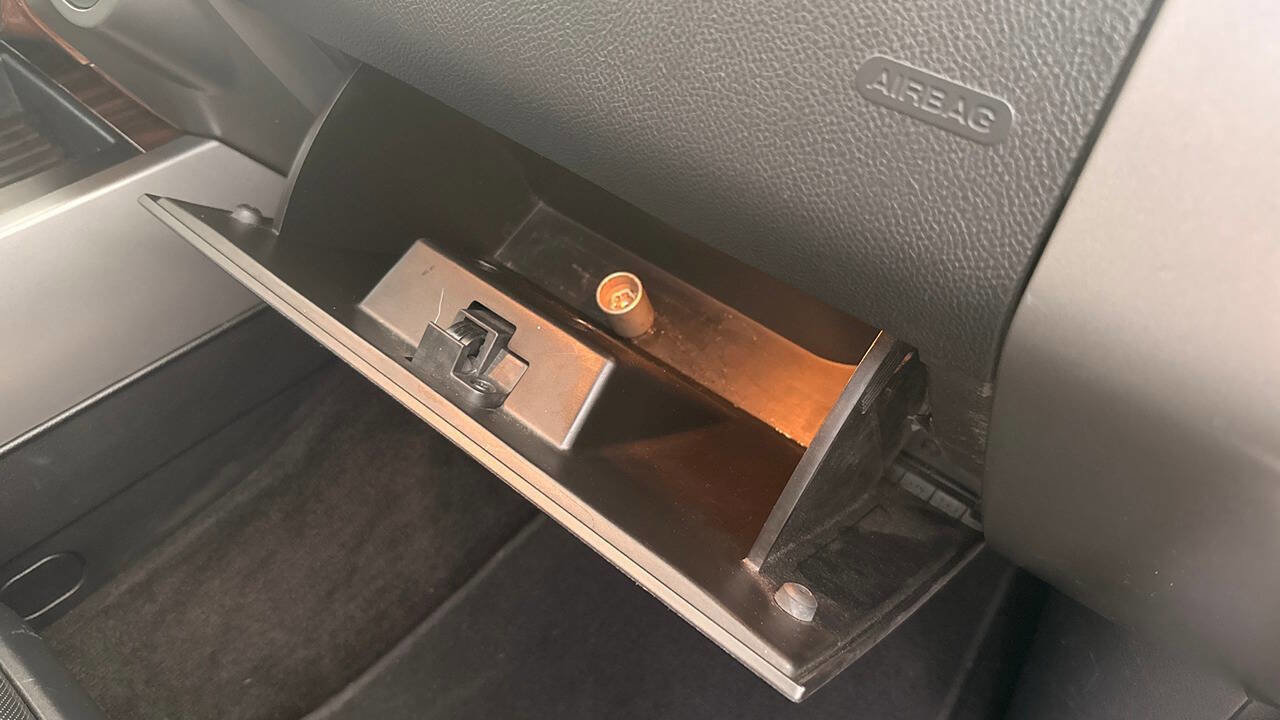 Used 2015 Ford Expedition Platinum image 38