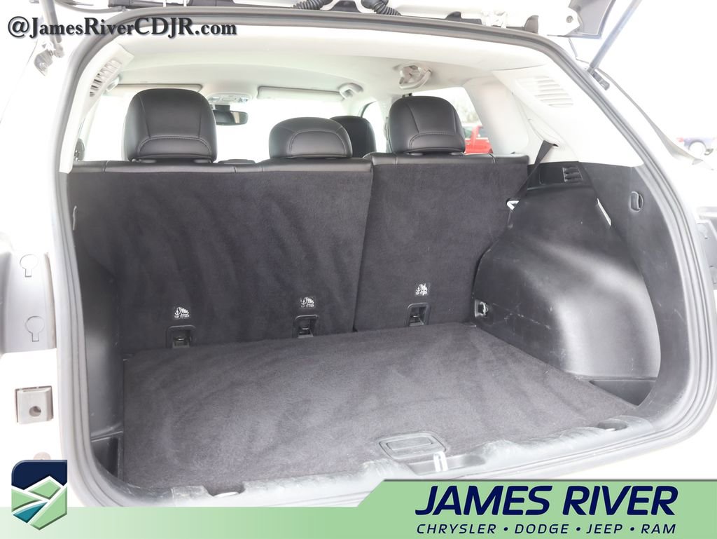 Used 2021 Jeep Compass Trailhawk AWD/4WD image 15