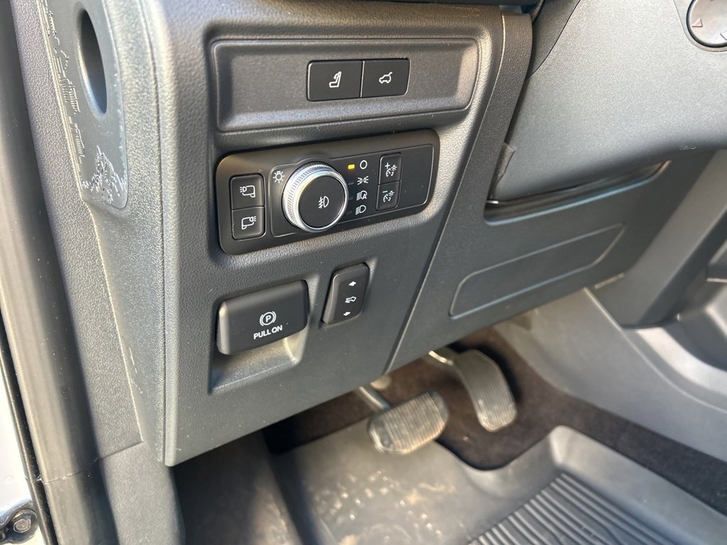 Used 2022 Ford Expedition Max Platinum image 11