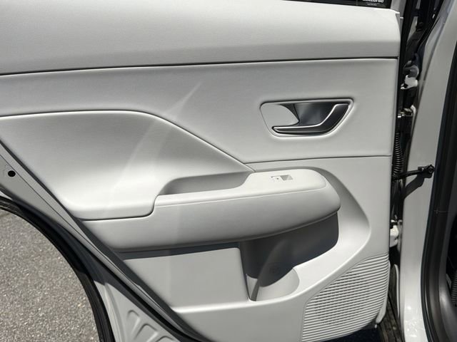 New 2026 Hyundai Kona Limited FWD image 27
