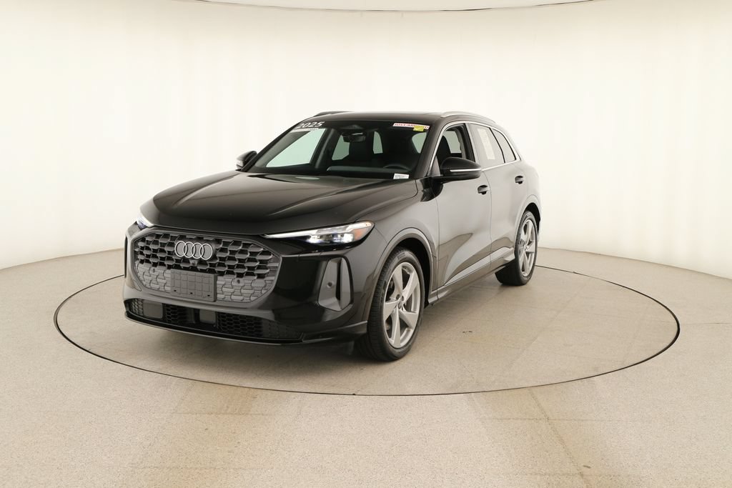 Certified 2025 Audi Q5 Prestige AWD/4WD image 12