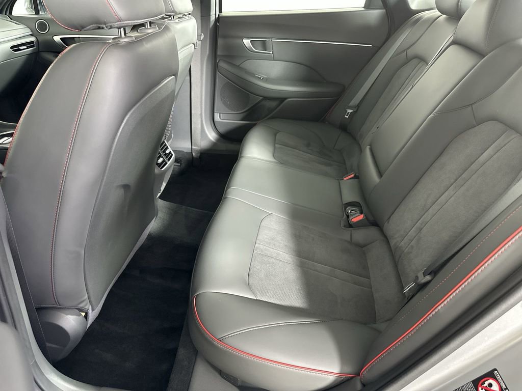Used 2021 Hyundai Sonata SEL Plus w/ Preferred Accessory Package image 25