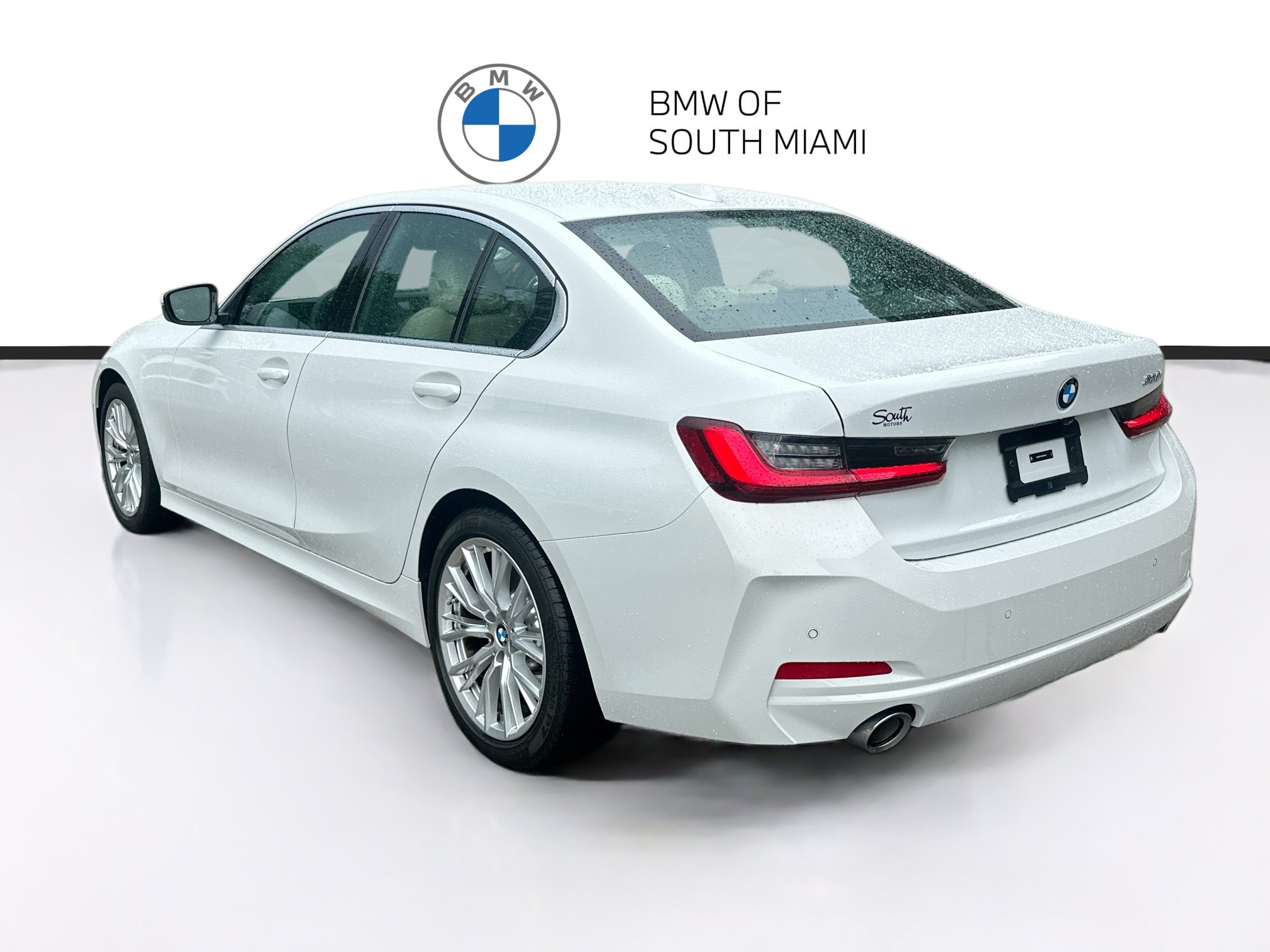 Certified 2024 BMW 330i Sedan w/ Convenience Package RWD image 5