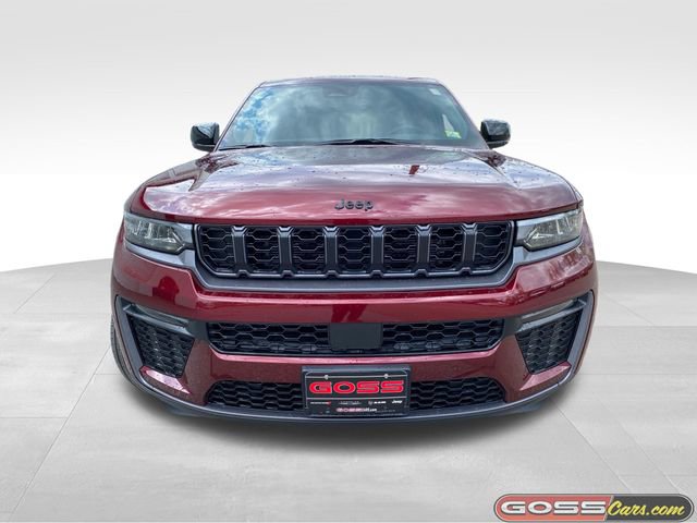 New 2026 Jeep Grand Cherokee Limited AWD/4WD image 2