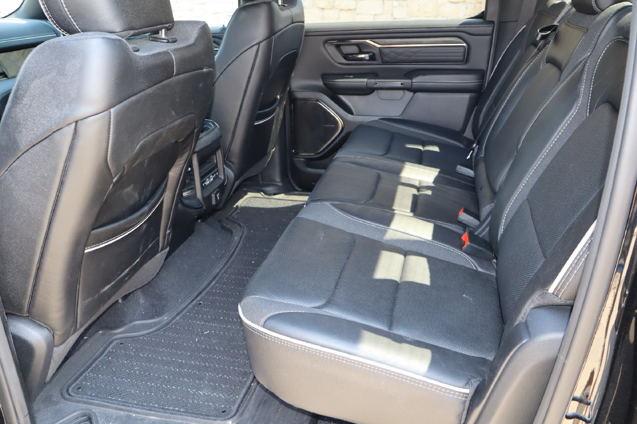 Used 2025 RAM 1500 Limited AWD/4WD image 6