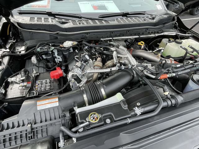 New 2026 Ford F250 Lariat w/ Black Appearance Package image 21