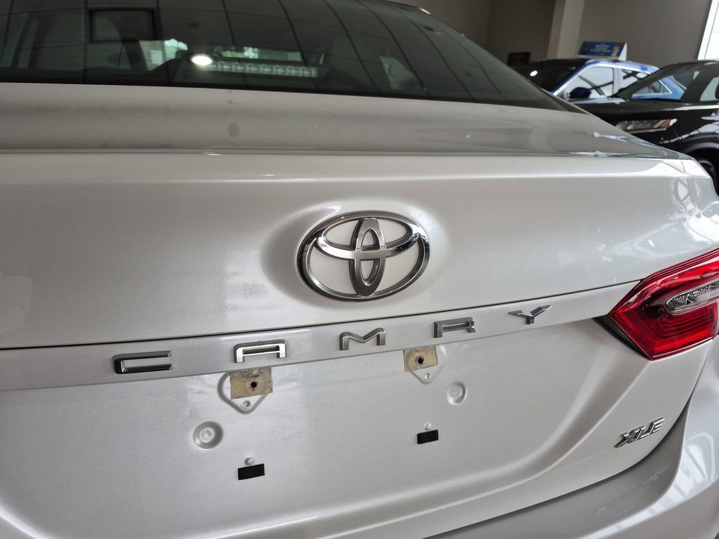 Used 2022 Toyota Camry XLE FWD image 31