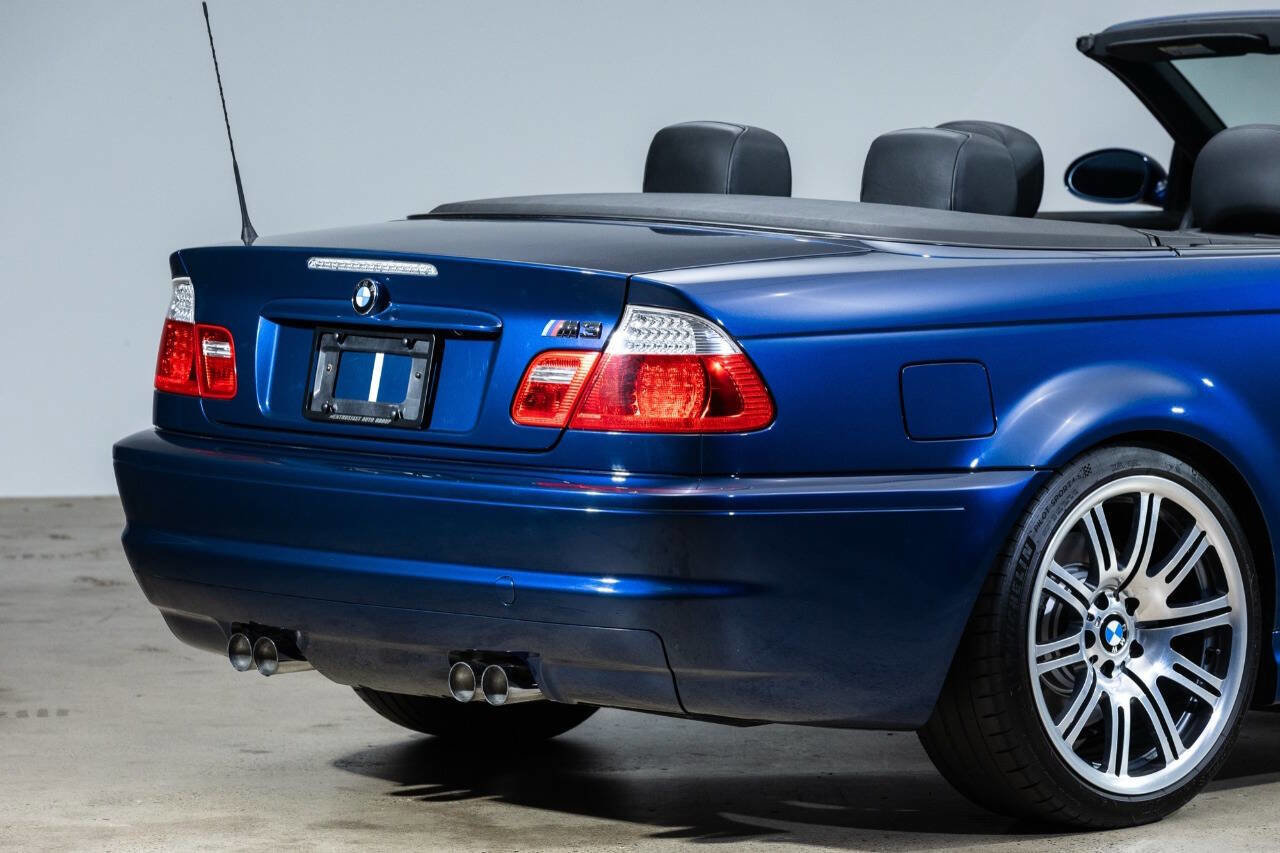 Used 2005 BMW M3 Convertible image 40