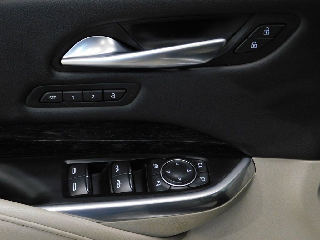 Used 2021 Cadillac XT4 Premium Luxury image 27