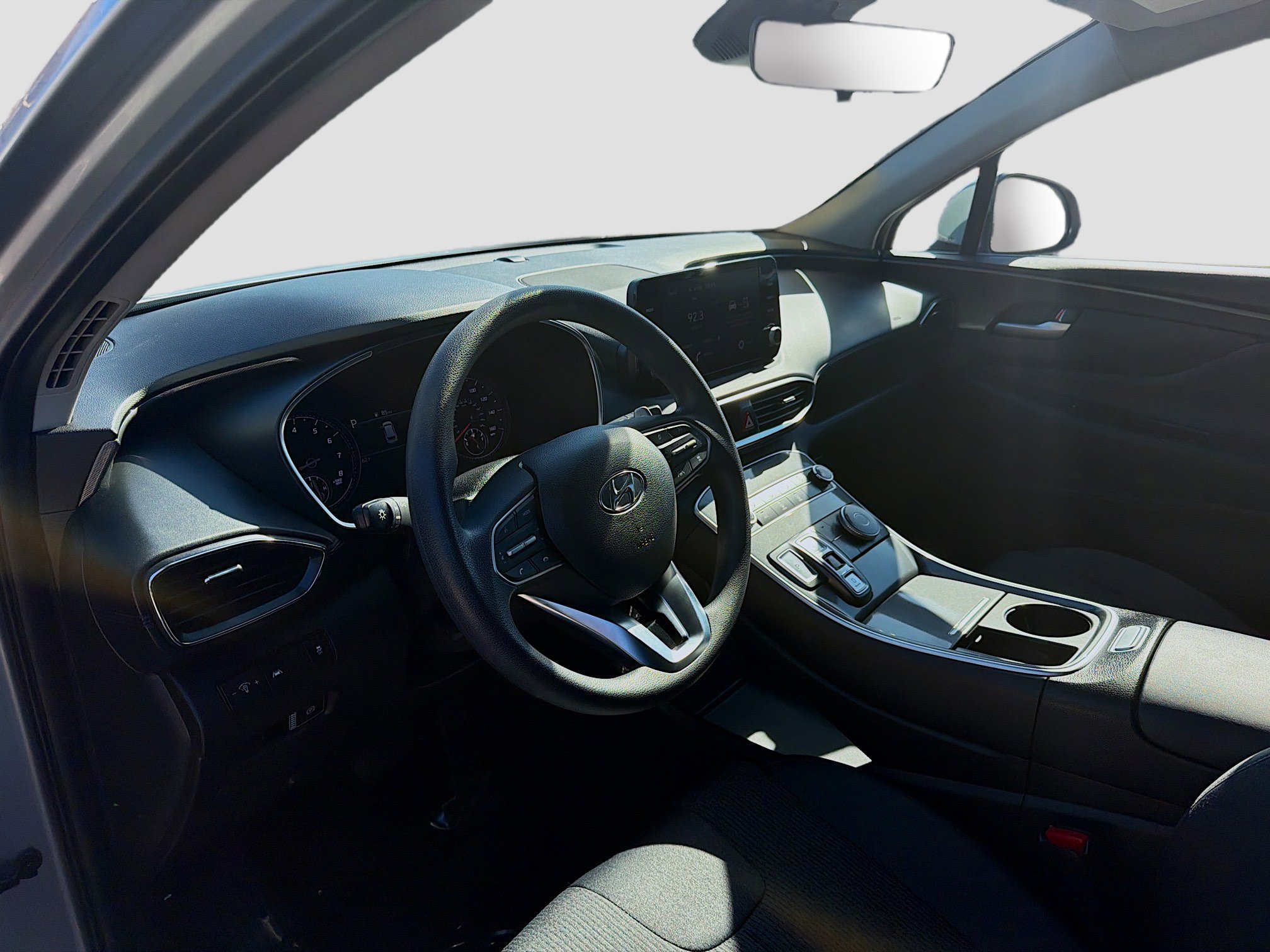 Used 2023 Hyundai Santa Fe SE image 7