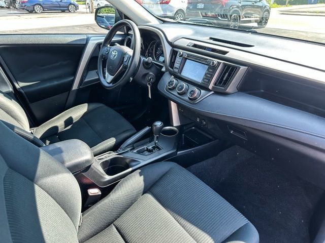 Used 2014 Toyota RAV4 LE FWD image 24
