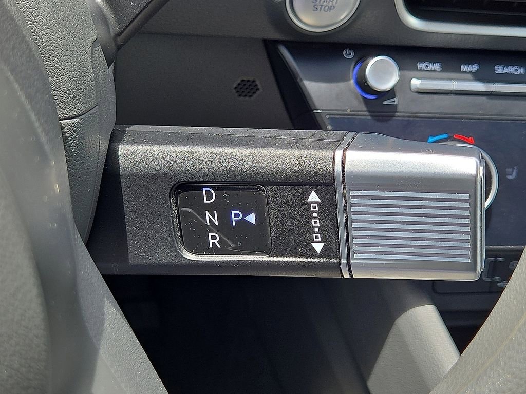 Used 2025 Hyundai Sonata SEL FWD image 31