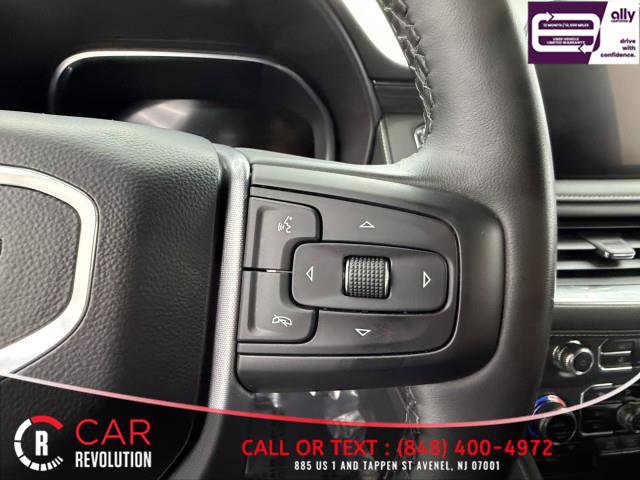 Used 2024 GMC Yukon XL SLT image 21