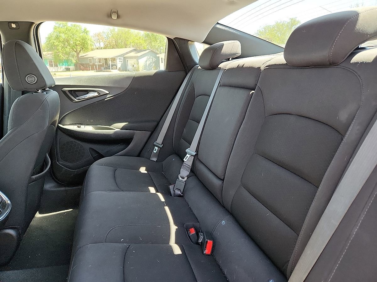 Used 2023 Chevrolet Malibu LT FWD image 5