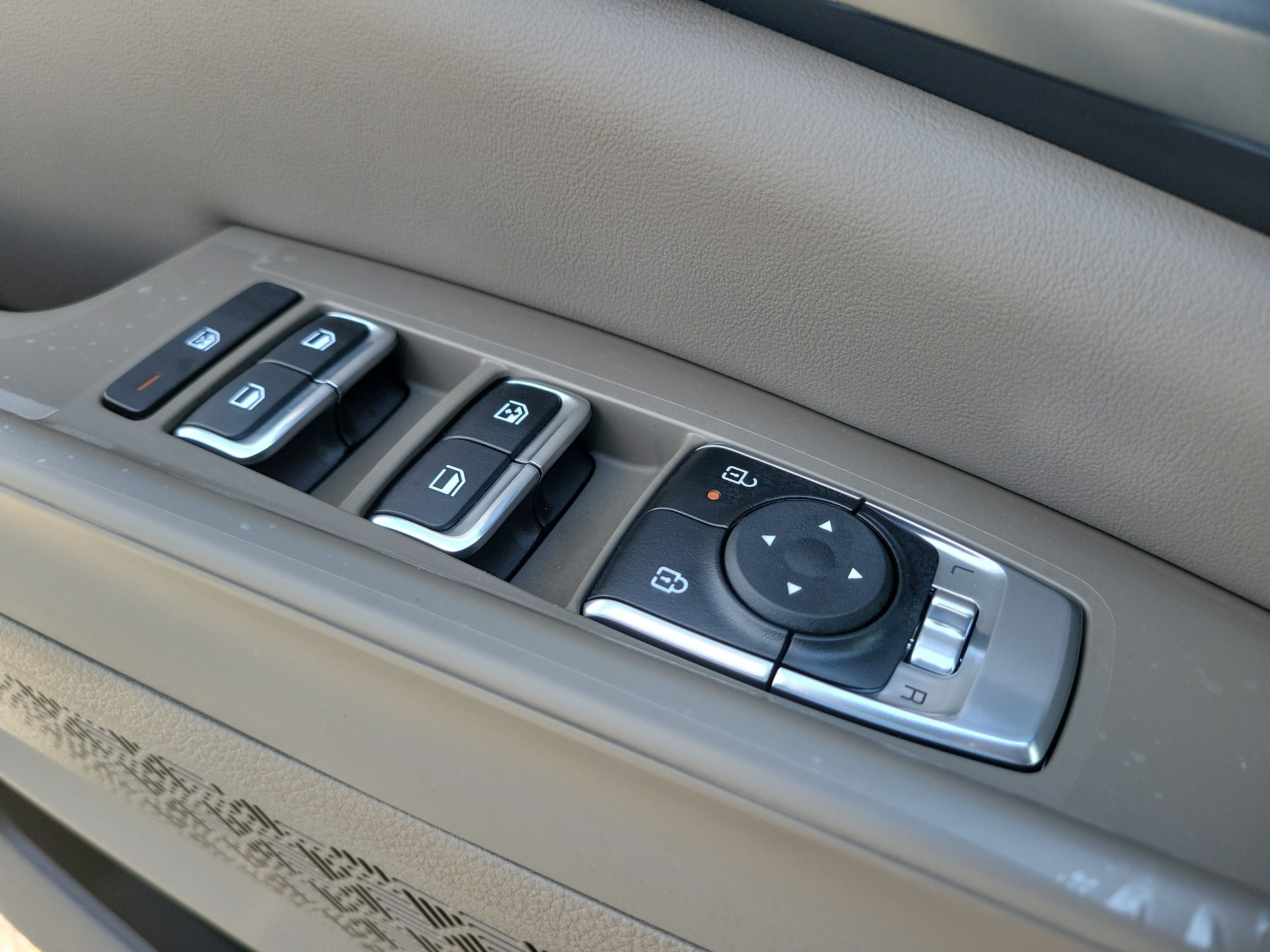 New 2026 Kia Carnival LXS FWD image 18