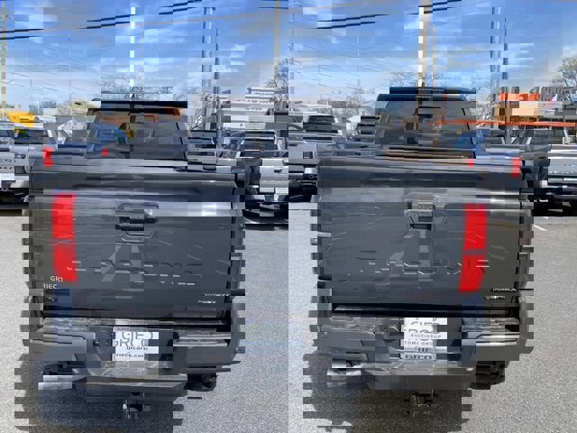 New 2026 Toyota Tacoma TRD Off-Road AWD/4WD image 4