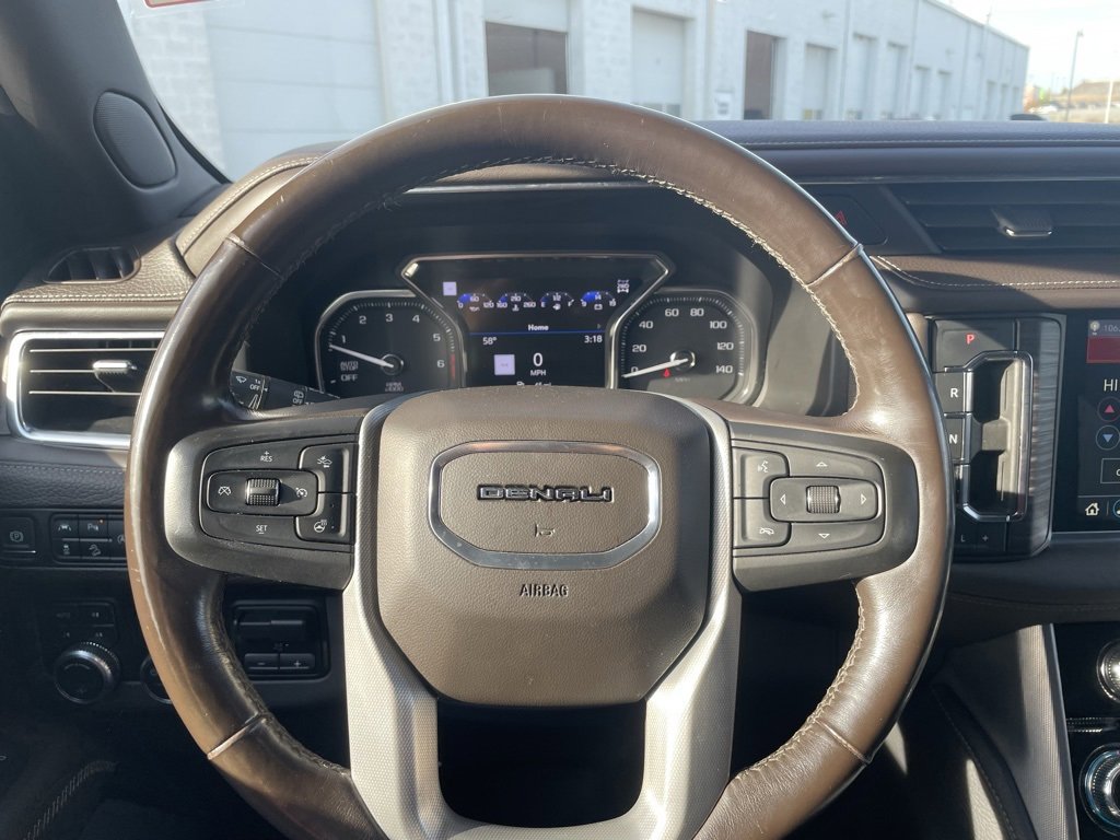 Used 2021 GMC Yukon Denali w/ Denali Ultimate Package image 14