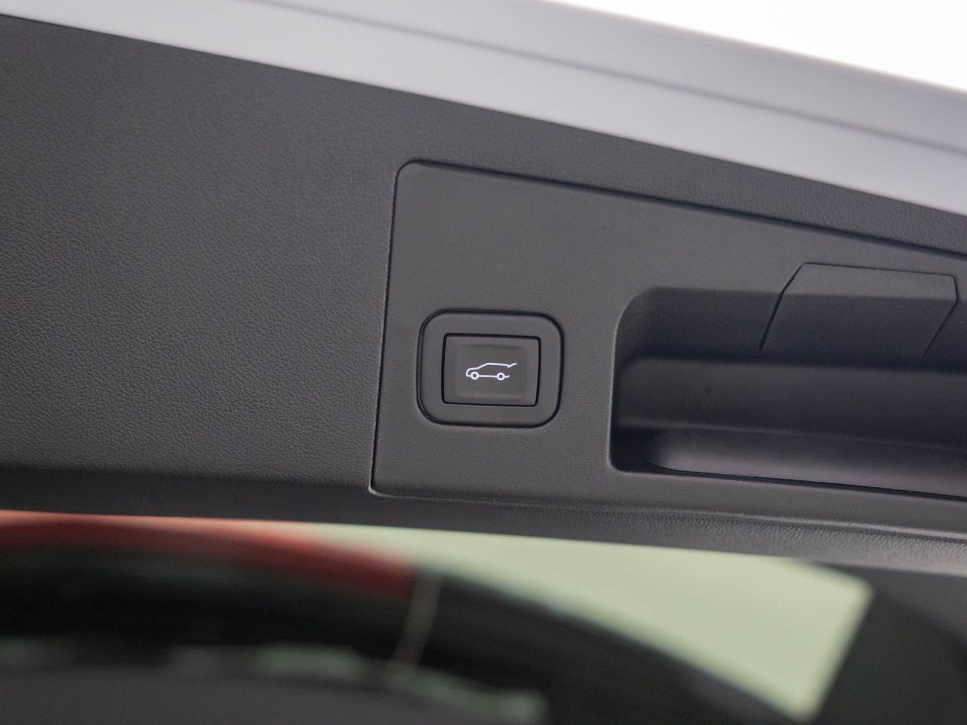 New 2026 Cadillac XT5 Premium Luxury w/ Driver Assist Package image 32