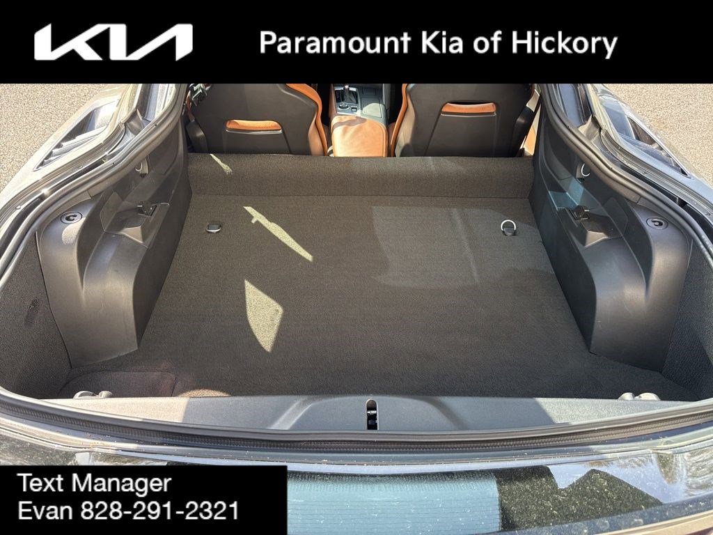 Used 2015 Chevrolet Corvette Stingray Coupe w/ 2LT Preferred Equipment Group image 11