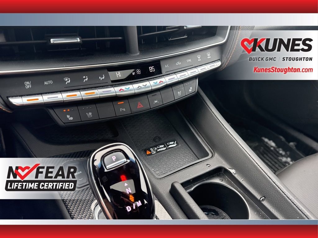 Used 2024 Cadillac CT5 V w/ Premium Package image 35