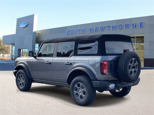 New 2025 Ford Bronco 4-Door image 5