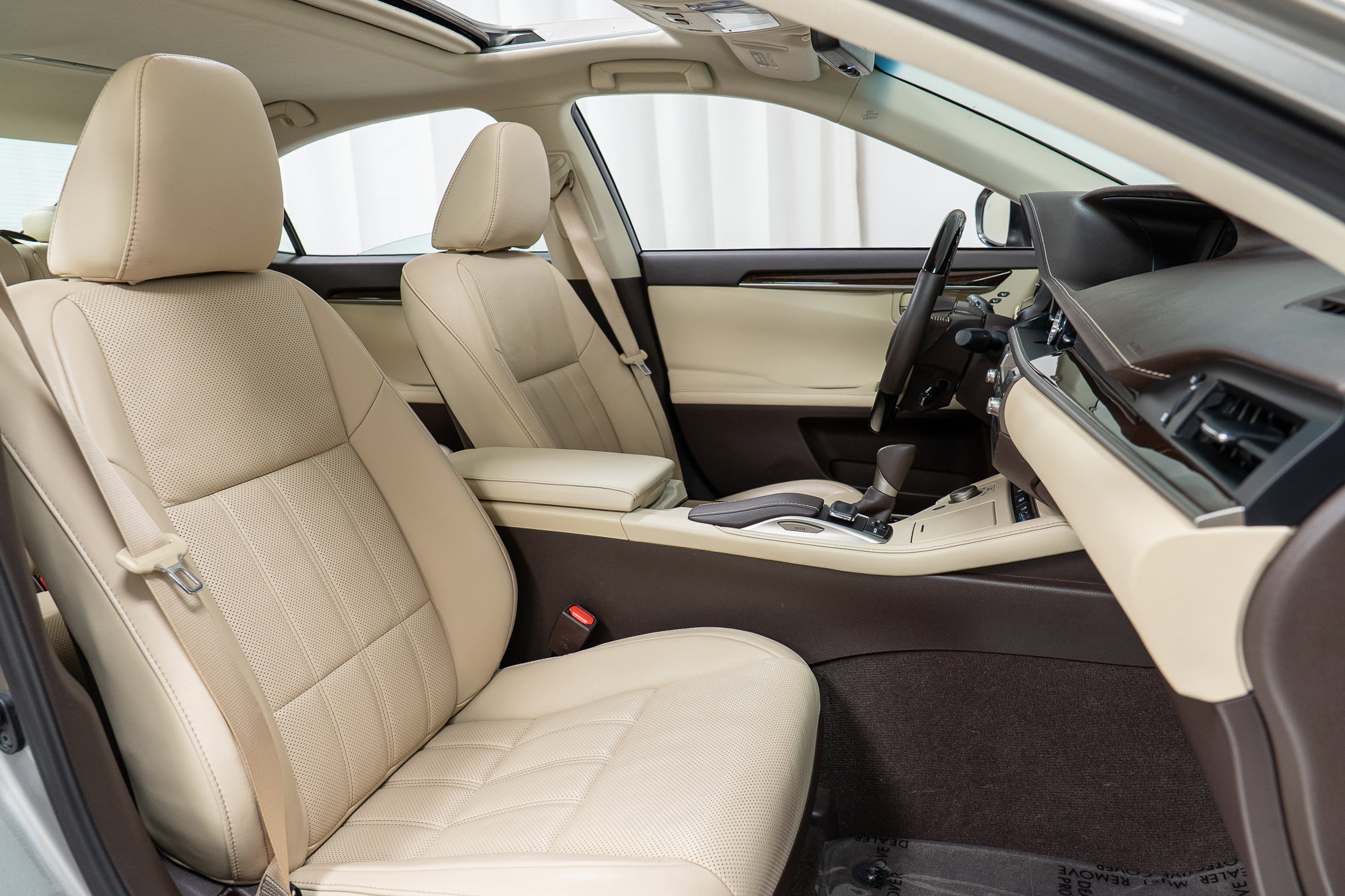 Used 2016 Lexus ES 350 w/ Luxury Package w/Wood Trim image 22