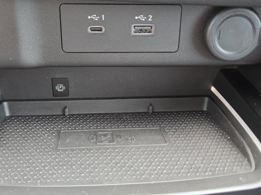 Used 2023 Nissan Rogue Platinum w/ Platinum Premium Package image 27