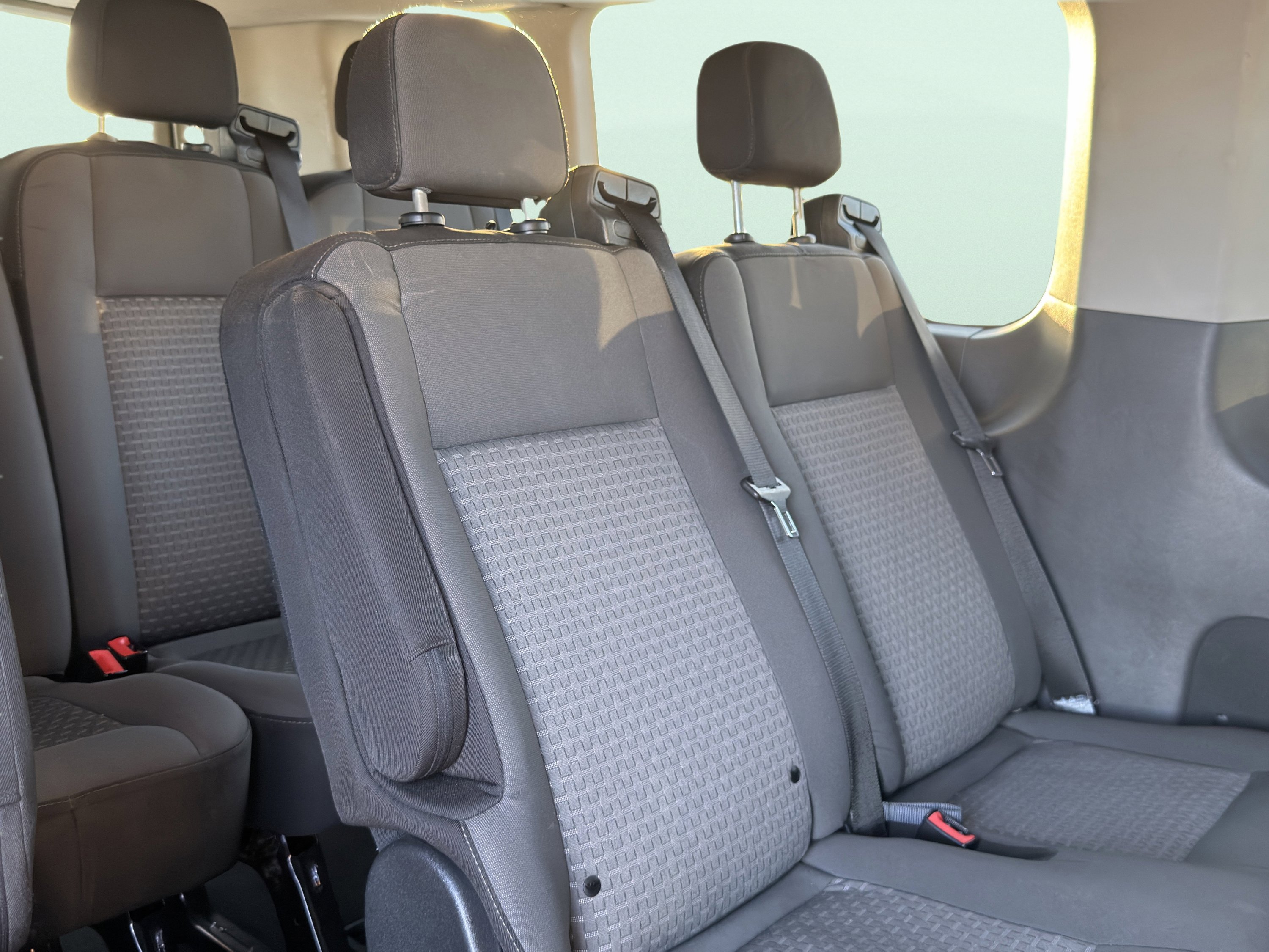 Used 2023 Ford Transit 350 XLT image 27