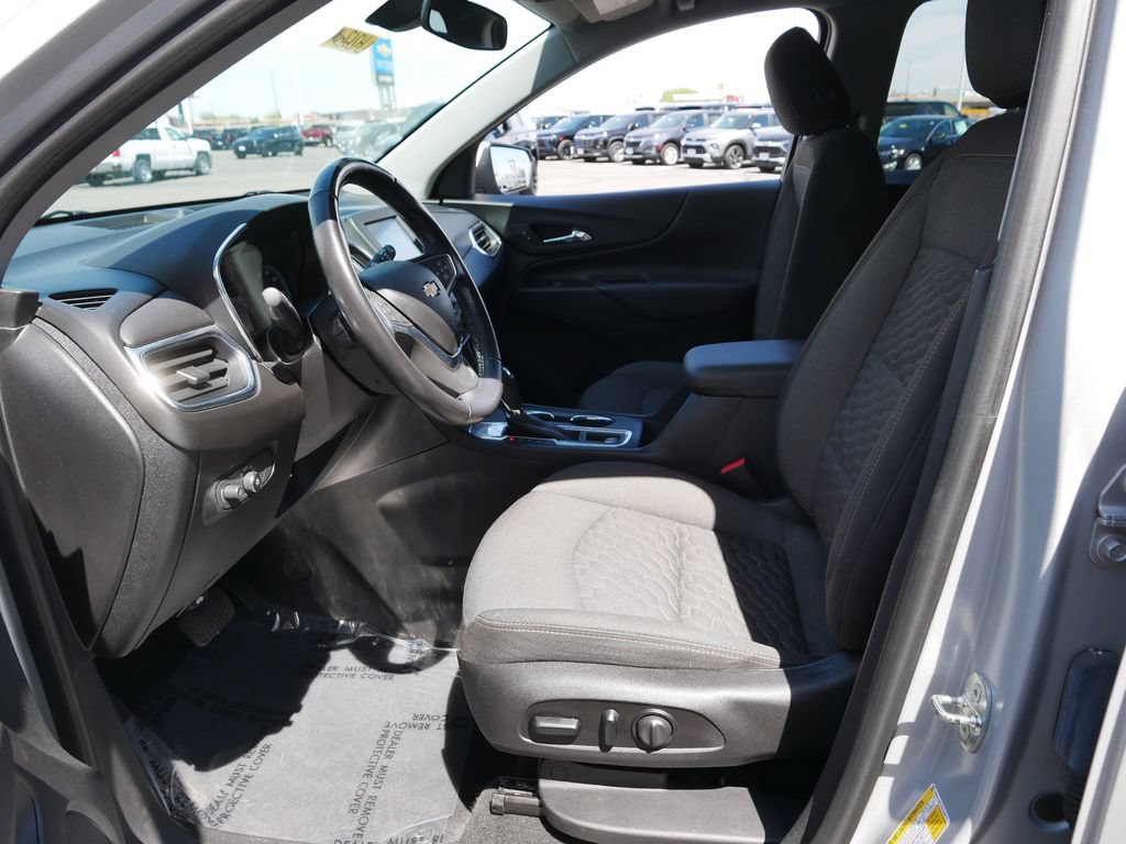 Used 2018 Chevrolet Equinox LT FWD image 13